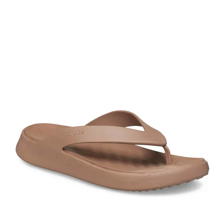 CROCS GETAWAY FLIP LATTE FLATS